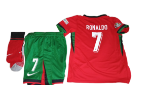 Conjunto Niños Portugal Ronaldo Titular 24 25