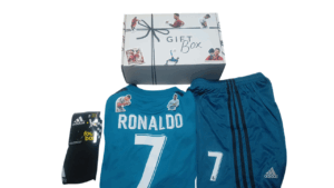 KIT PACK REAL MADRID MANGA LARGA NIÑOS RETRO RONALDO 2017 2018